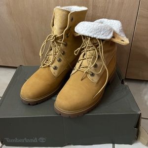 Women’s Jayne fleece fold down timberland boots